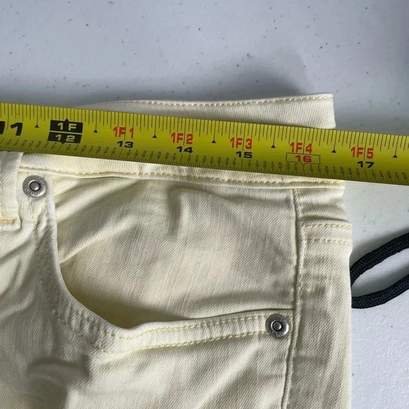 NYDJ Capri Released Hem in Pale Yellow Raw Size 12‎ GUC 0077 - Picture 8 of 10